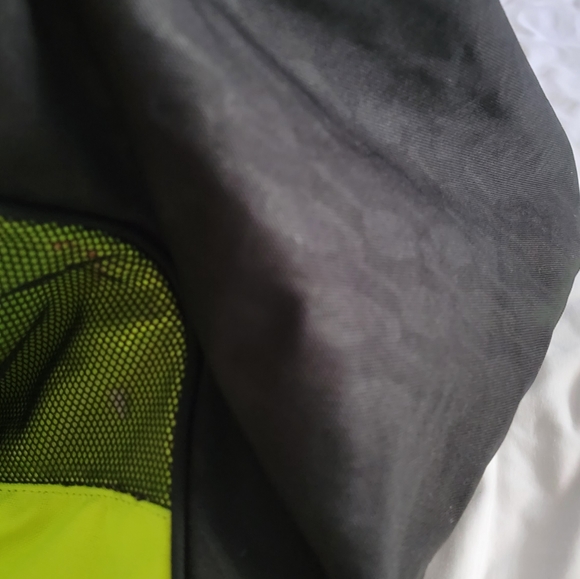 Nike  big BackpackSignal Green Used in good condition - Picture 7 of 7
